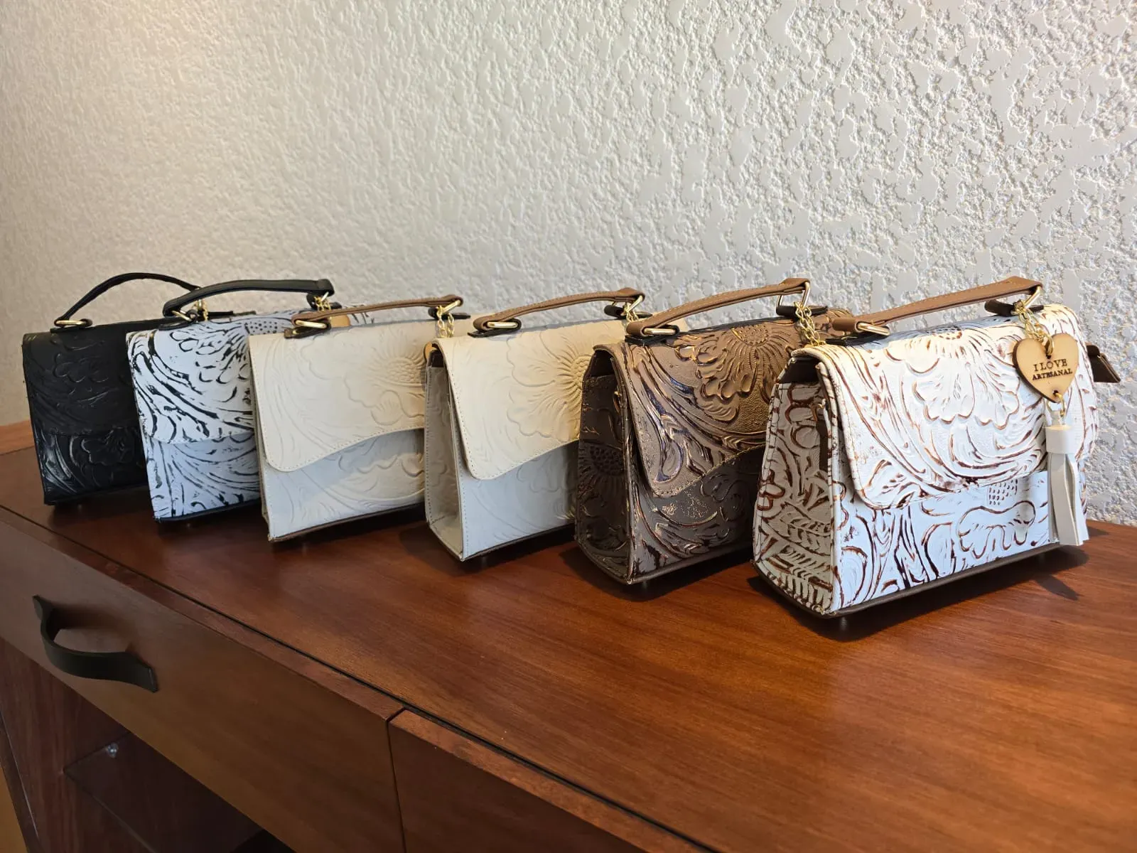 Mexia — Bolsa de mano, de la colección — Hecho a mano en México — ideal para uso diario